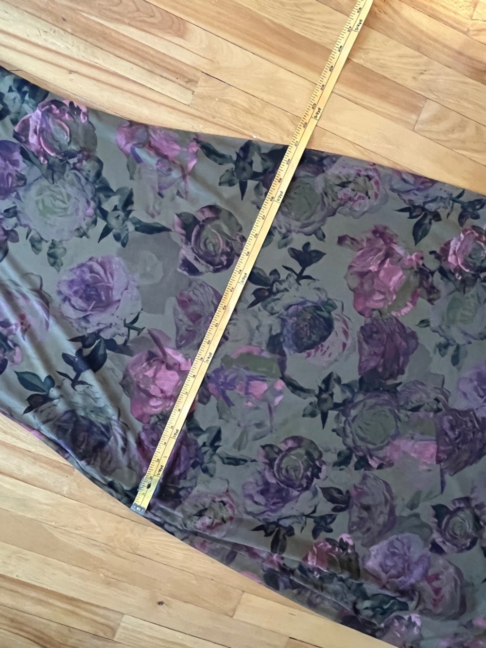 Romantic slinky rose print maxi dress in earth tones - XL - Picture 9 of 11